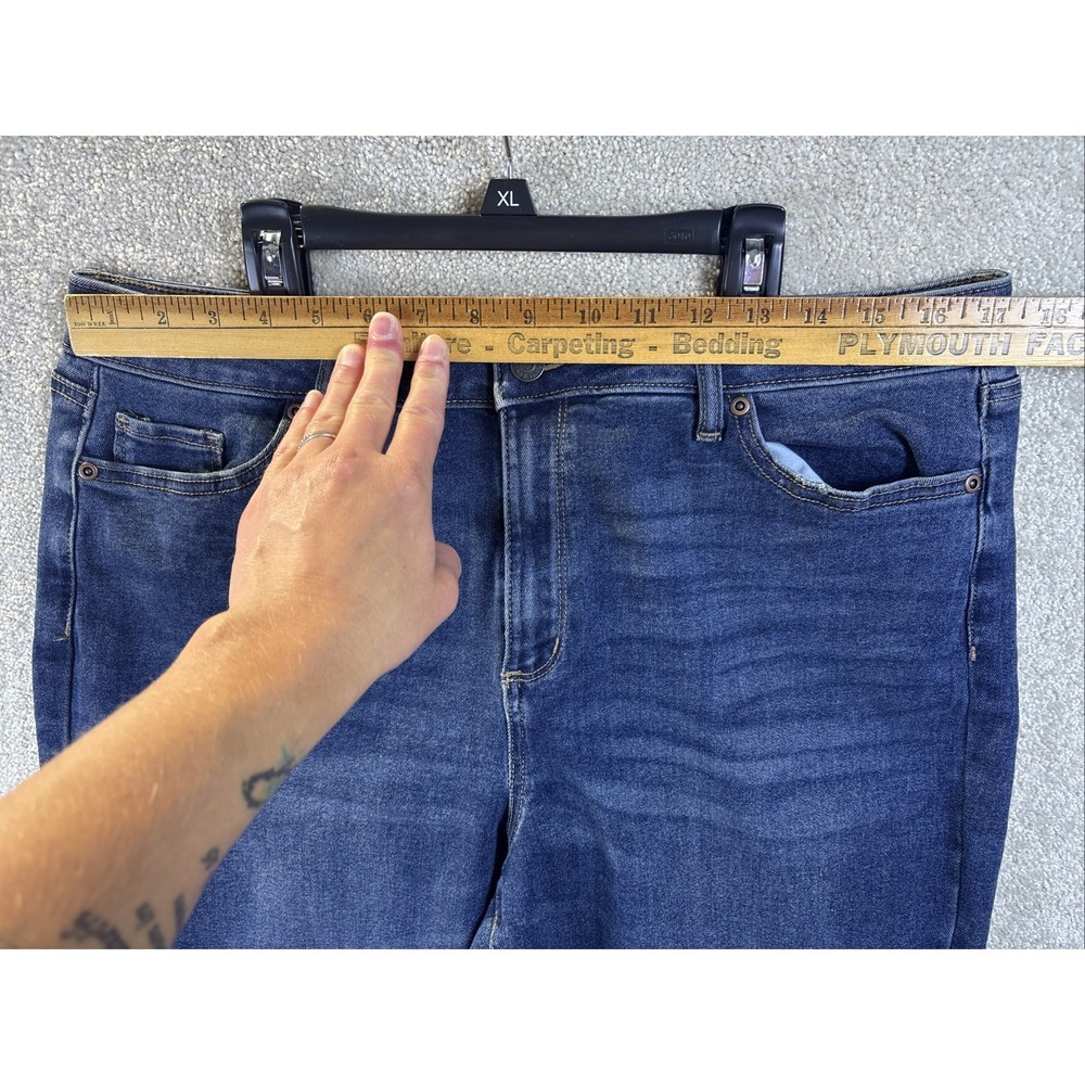 Sonoma Jeans Women's 16 (Fits 34x26) Blue Denim Straight Crop High Rise NEW - Picture 6 of 9